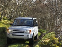 Land Rover Discovery 3 photo