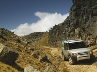 Land Rover Discovery 3 photo